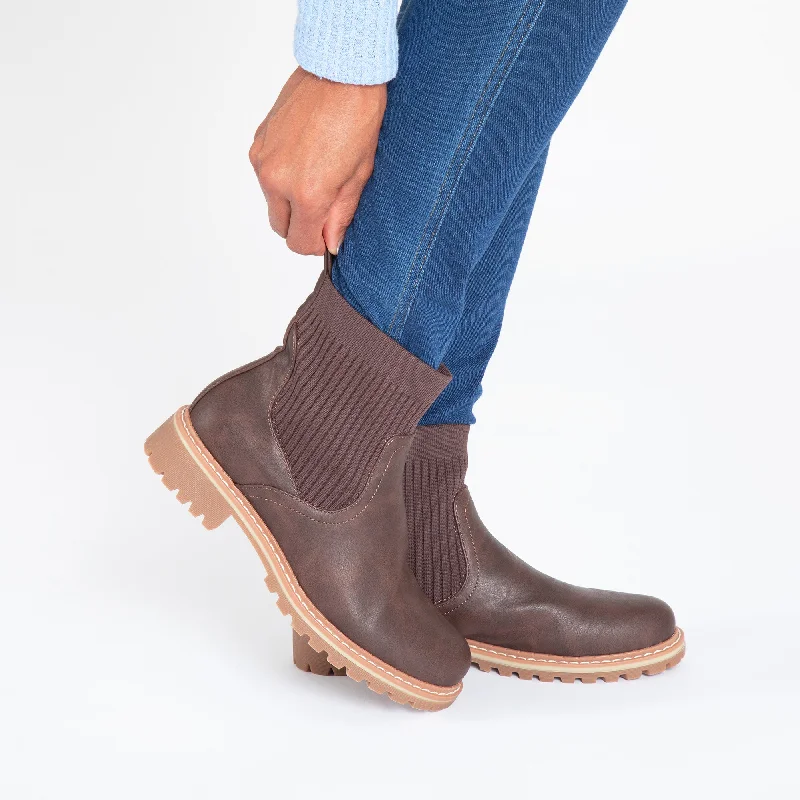 Corkys Cabin Fever Slip On Boots