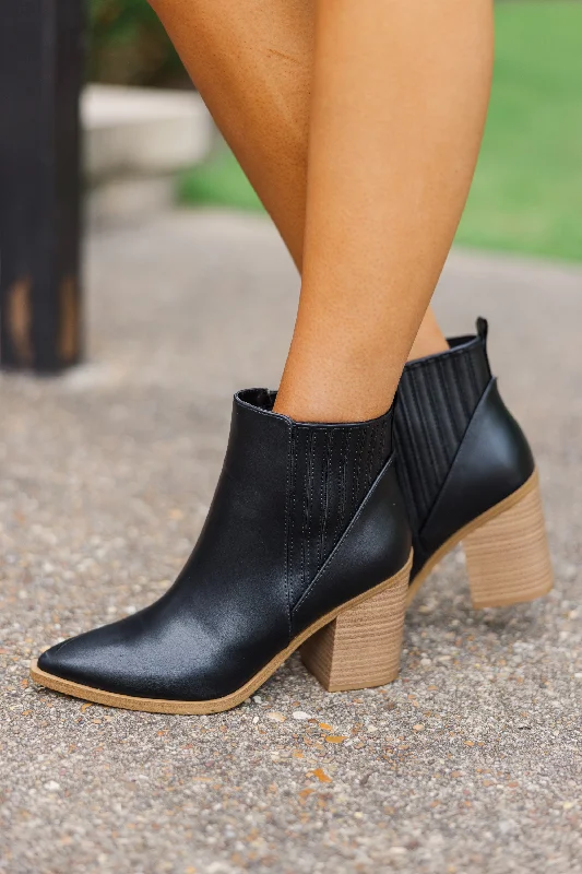 Living For Love Black Booties