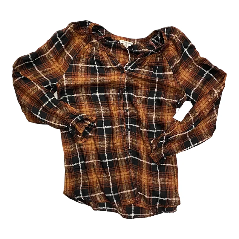 Top Long Sleeve By Beachlunchlounge In Plaid Pattern, Size: M