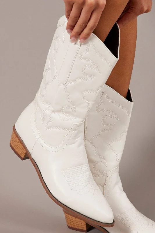 White Embroidered Western Cowboy Boots