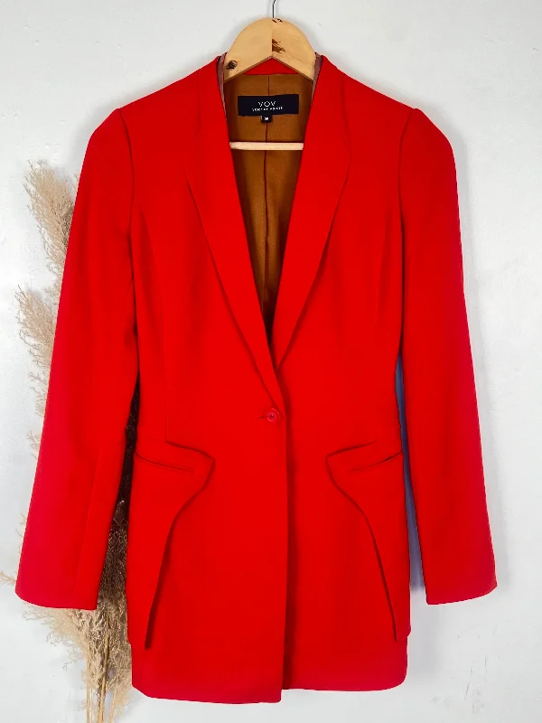 Trendy Double Pocket Buttoned Red Blazer