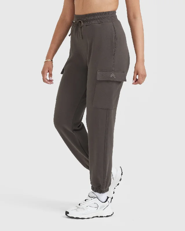 All Day Lightweight Cargo Jogger | Deep Taupe