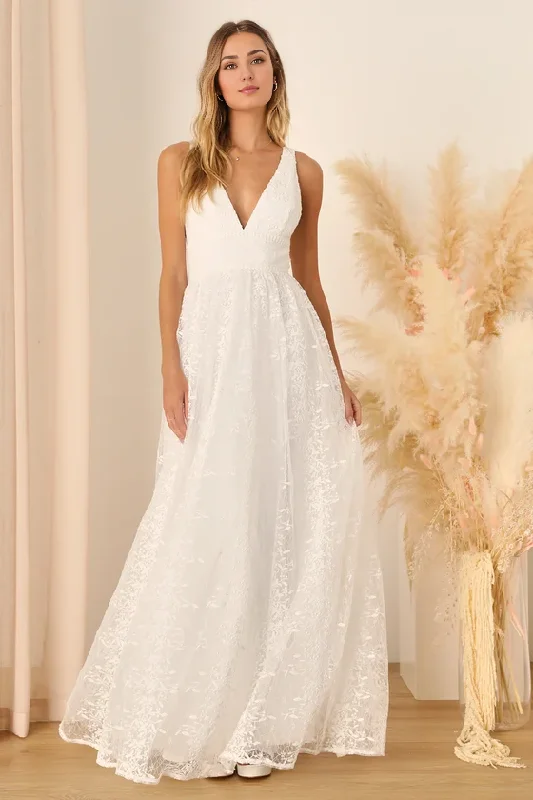 Sweetest White Mesh Embroidered Sleeveless Maxi Dress V-Neck Floor-length Wedding Dresses